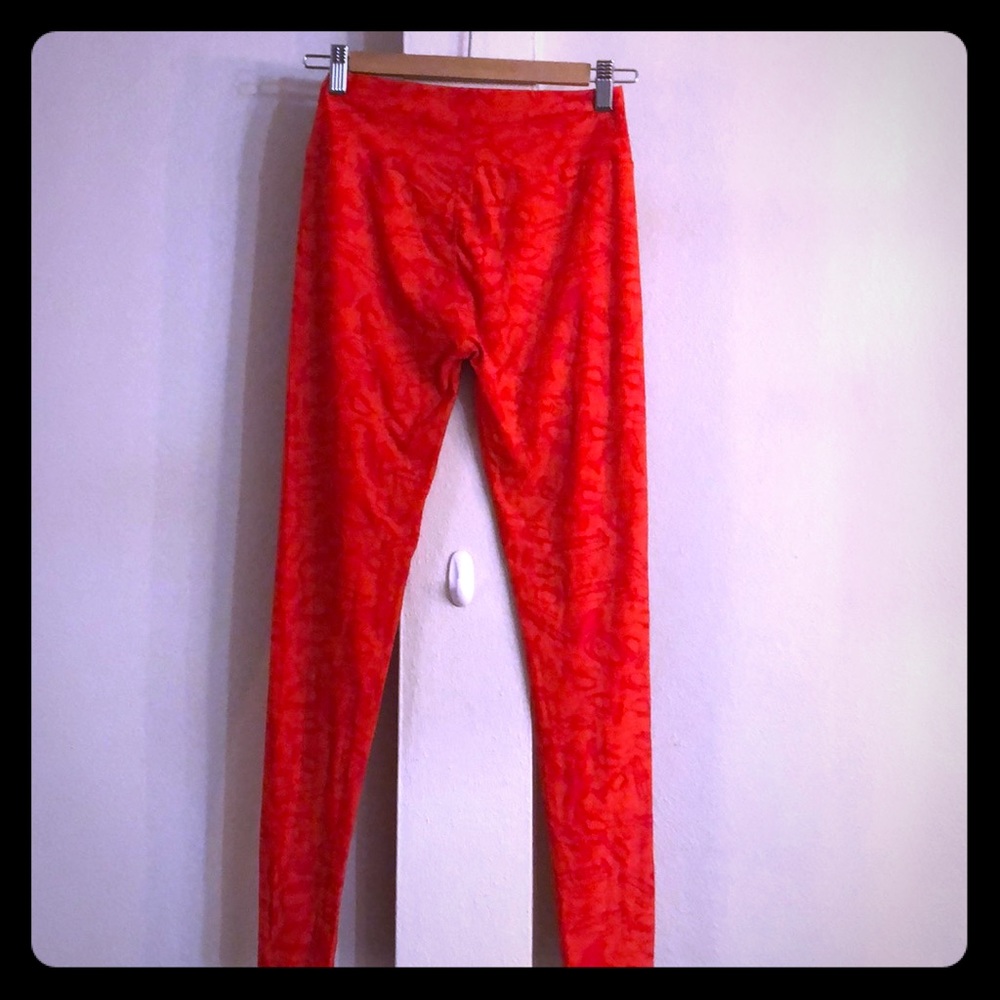 LuLaRoe OS Leggings